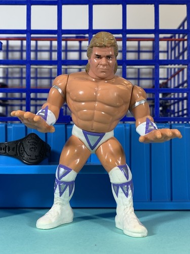 WWF Hasbro S8 Lex Luger Near Mint!! Action Works!!...