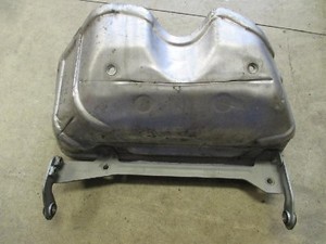 Hitzeblech Abgaskrümmer VW Phaeton 3.2 V6 Abdeckblech Krümmer 022253035L