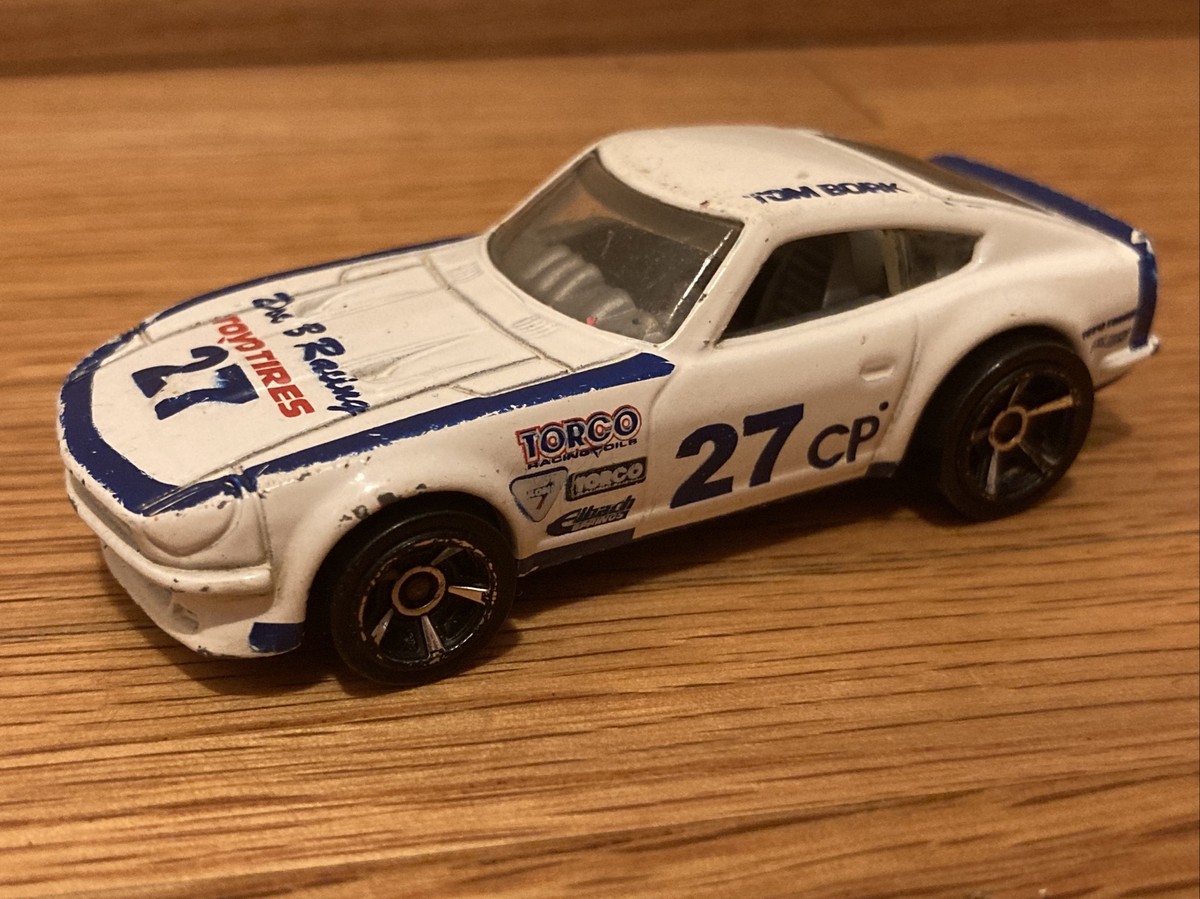 Datsun 240Z Hot Wheels 2013 HW Showroom White Doc B Racing