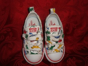 dinoverse hook and loop chuck taylor all star