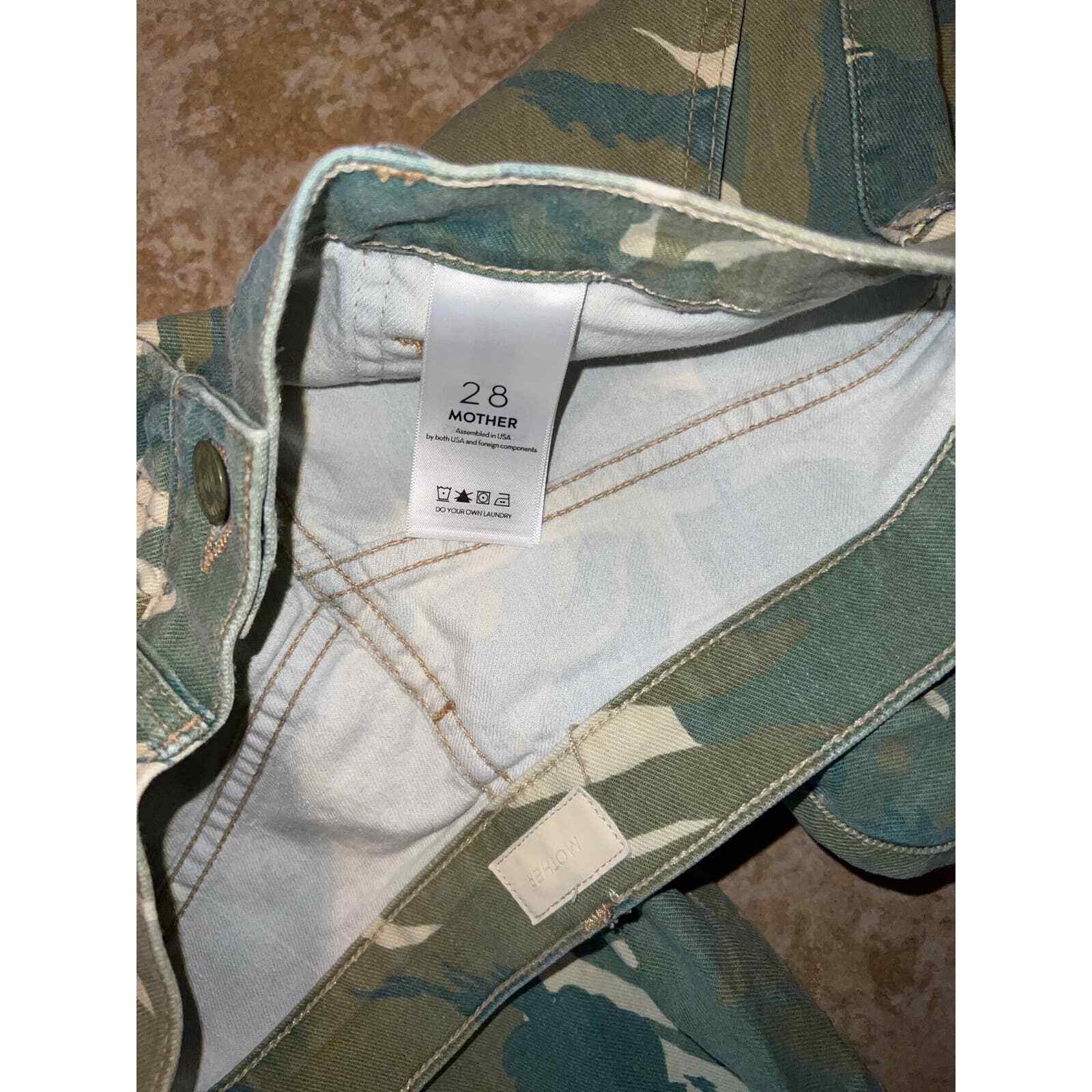 Mother The Wrapper Patch Springy Jeans in Tropica… - image 4