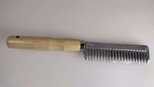 Weaver Leather Comb, Mane And Tail, Aluminum Wood Handle Made in Taiwan