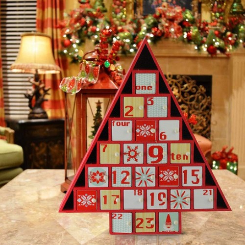 Northlight 14" Rústico Rojo Blanco Árbol de Navidad Forma Calendario de Adviento Decoración - Imagen 3 de 3
