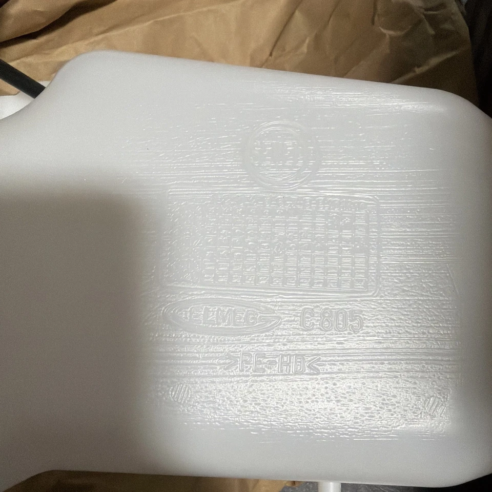 OEM Reservoir-Windshield Washer Mopar 68134379AD RAM ProMaster 1500-3500 18-23 - Image 3 of 4