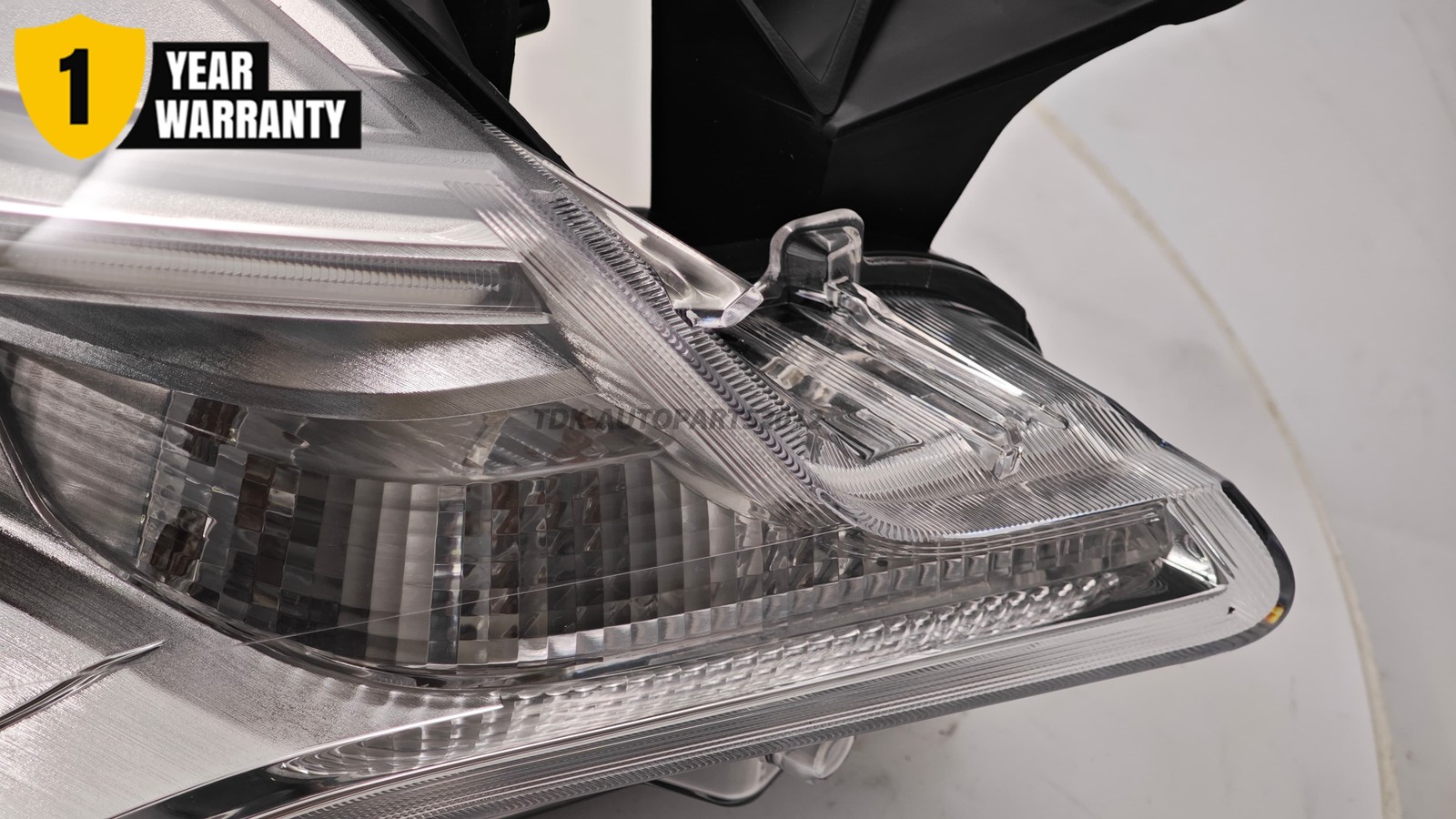 NEW FOR 2014-2017 MASERATI QUATTROPORTE RIGHT SIDE FRONT XENON HEADLIGHT LAMP