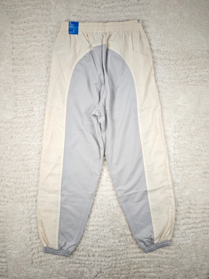 ADIDAS – Jogging Femme Adicolor Blanc Crème / Gris – Taille 40 - Photo 4/4