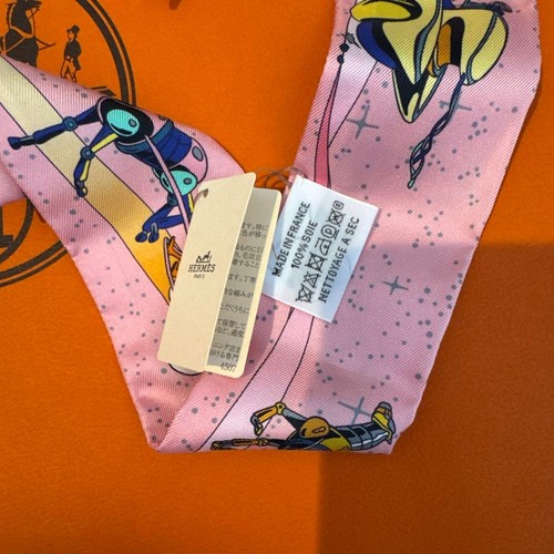 HERMES Twilly Space Dirby Space Derby rosa seta con scatola mai usato. - Foto 3 di 4