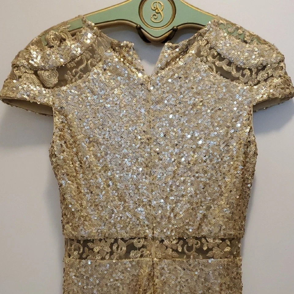 Золотое платье с блестками и кружевами Badgley Mischka размер 6 бывшее в употреблении - Изображение 2 из 4