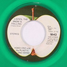 JOHN LENNON & YOKO ONO: happy xmas (war is over) / listen the snow is falling 7"