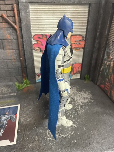 Modellino McFarlane Toys DC Multiverse Batman The Flash Movie Edizione Platino 7" - Foto 5 di 7