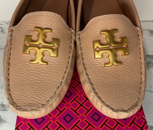 TORY BURCH EVERLY DRIVER TUMBLED LEATHER CALF PINK MOON GOLD BRASS LOGO SZ 10.5 - Picture 4 of 11