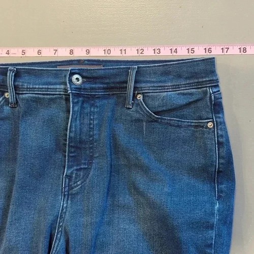 Levi's 512 Straight Leg size 12 - 31" Inseam - Picture 10 of 13