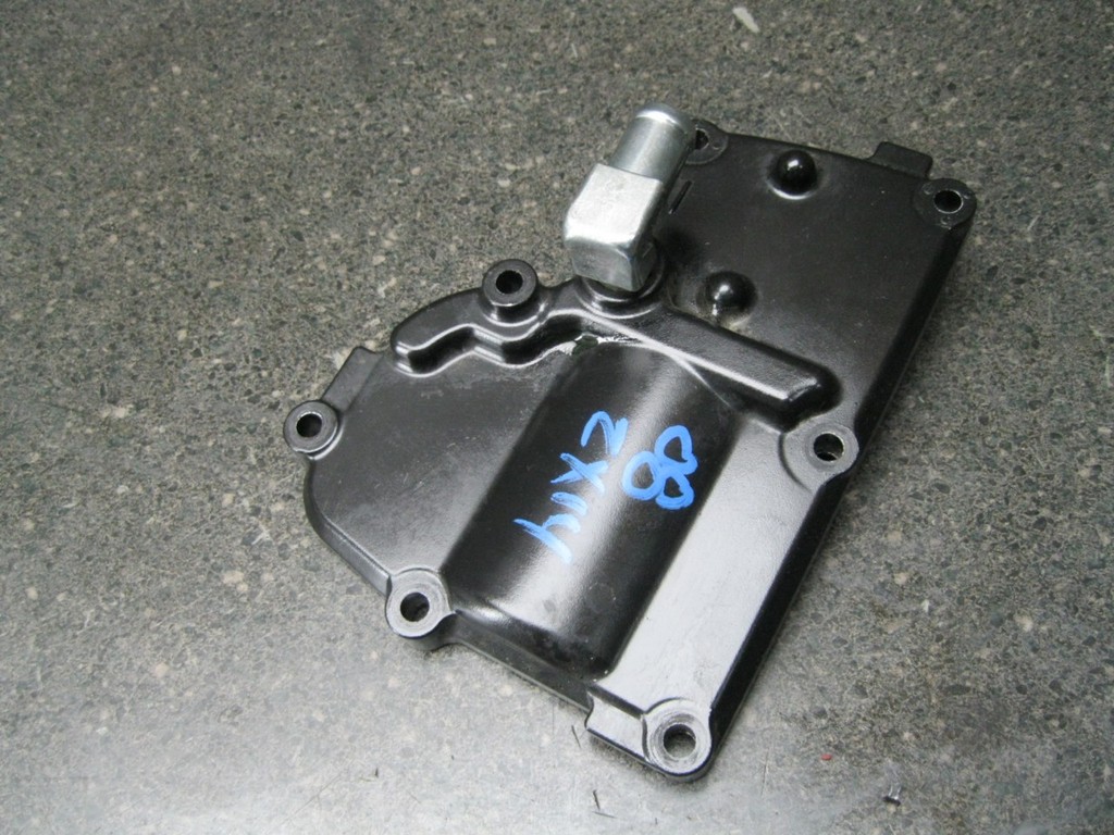 １/１４　キャビン 08 09 10 11 KAWASAKI ZX14 NINJA - CRANKCASE BLOCK ( PARTS