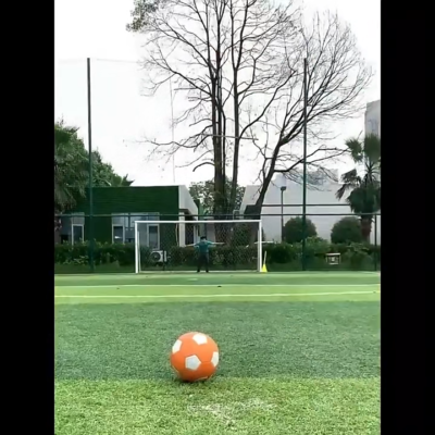 Pallone Da Calcio Curvo In Gomma Con Effetto Swerve - Taglia 5, Include Pompa, Rete E Borsa, Per Bambini E Regali - 2