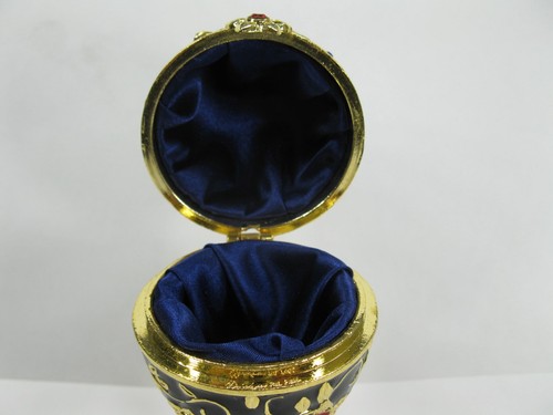 Enameled Collectible BLACK Egg Jewelry Well Ring Trinket Box BEAUTIFUL! - Picture 7 of 10