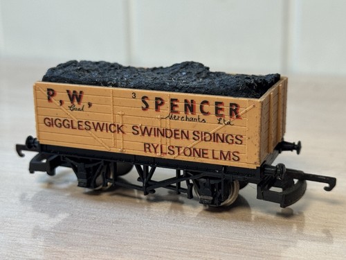 LIMA Italy HO OO Gauge P W SPENCER Coal Merchants 20T Mineral Wagon Train D7
