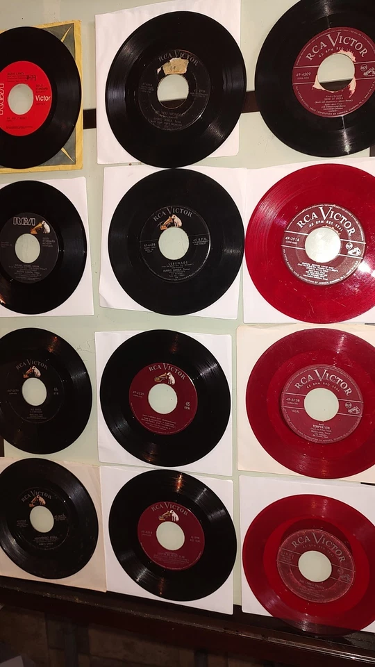 MARIO LANZA - 29 Different 45's Record Lot 1950's 7 inch. Mostly In VG condition - Image 2 of 4