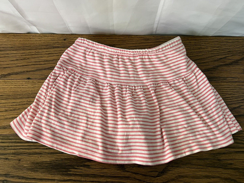 Trendy & Comfortable | Cute Summer Staple | Sporty & Casual | Size J 16
