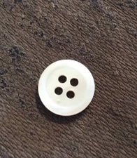 DILL BUTTONS #270356 WHITE ROUND--4 HOLE--11MM-- 7 PIECES