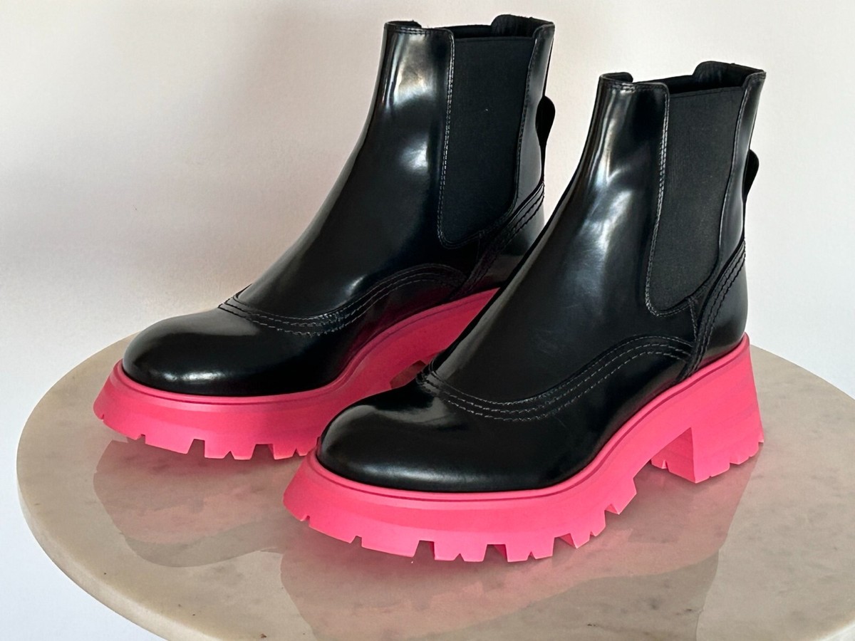 New Alexander Mcqueen Wander Chelsea Boots Leather 10/40 Black