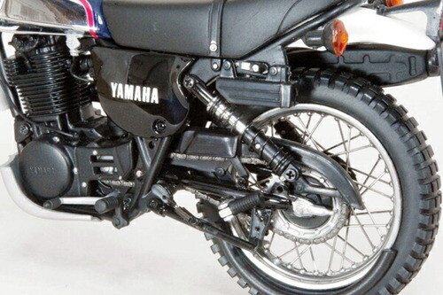 Minichamps 1/12 scale miniature car Yamaha XT500 1986 122161602 dark blue white - Picture 8 of 20