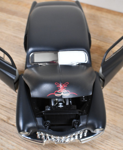 Modellino vintage scala 1:18 ERTL 195 I Mercury piatto nero gessato pressofuso lungo 11" - Foto 2 di 21