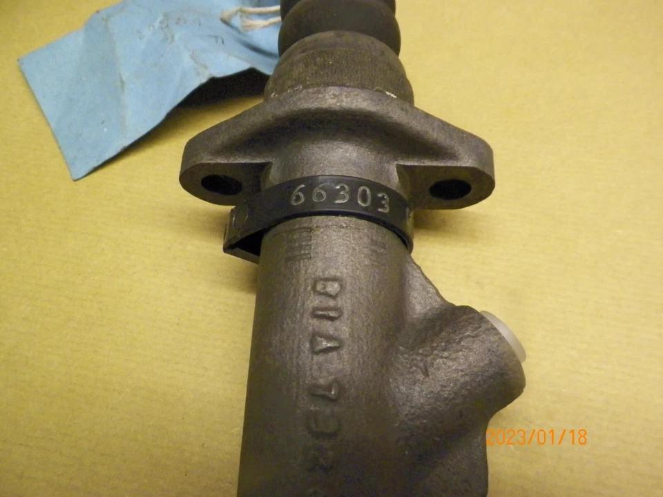 Подлинный главный цилиндр тормоза Girling Austin Healey 3000 Mk II, III 1961-67 - Изображение 2 из 4