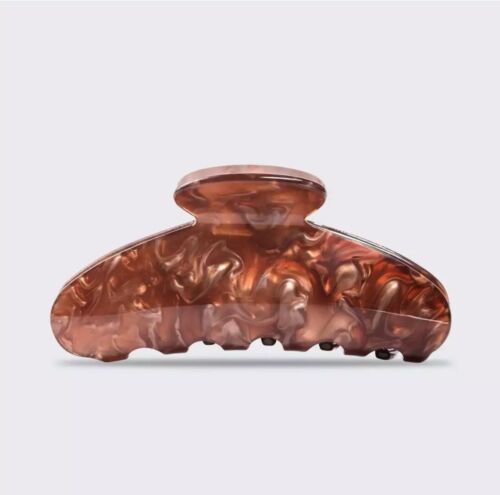 Kitsch Eco-Friendly Marble Claw Clip. Set of 2 - Picture 4 of 6