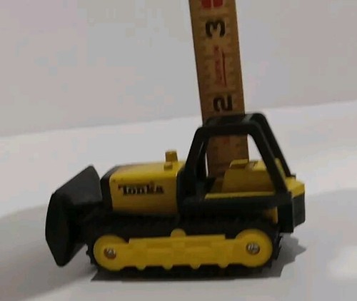 1994 Vintage TONKA Tractor Bulldozer Front Loader Caterpillar Diecast Yellow 3" - Picture 9 of 9