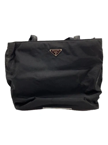 Sac fourre tout PRADA nylon noir uni B9713 occasion