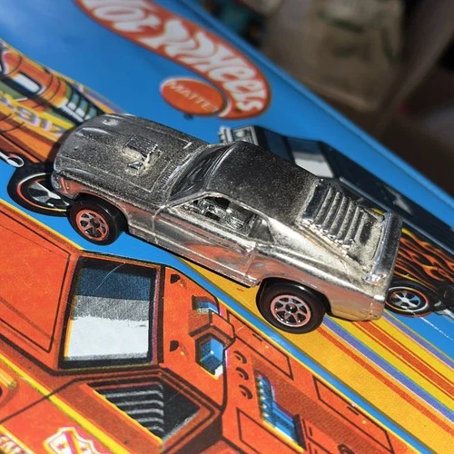 Vintage 1997 Hot Wheels Mustang Mach 1  Chrome Thailand Nice