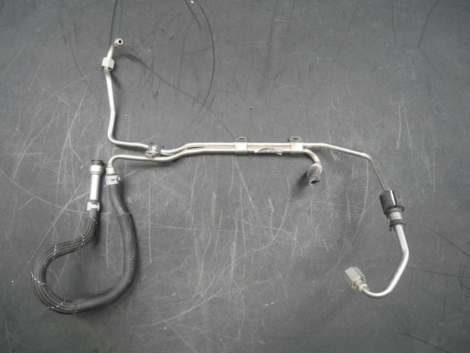 Conjunto de mangueira de linha de bomba de combustível de alta pressão motor usado 2014-2015 Audi RS7 C7 FABRICANTE DE EQUIPAMENTO ORIGINAL - Imagem 4 de 4