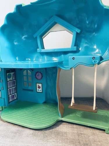 Li'l Woodzeez Honeysuckle Hollow School House Swing Play Set Toy 12x8x12" - Picture 9 of 11