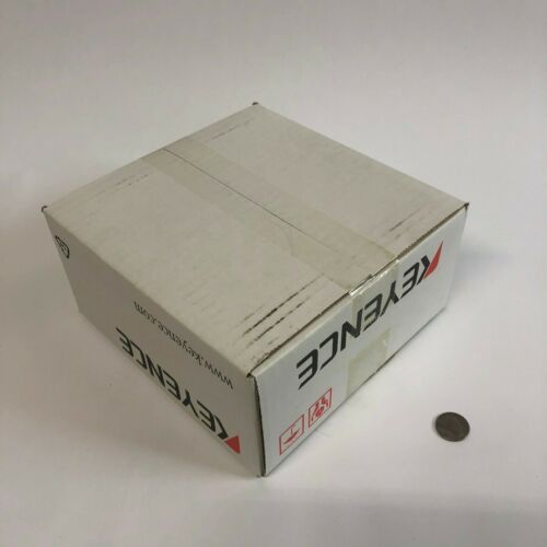 NEW KEYENCE CA-DC21E - LED Illumination Controller (Sealed box) - Picture 3 of 5