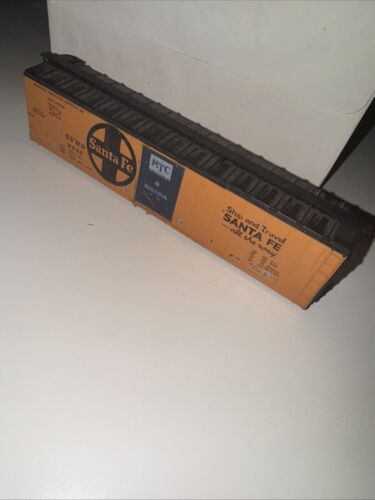 Athearn 1630 SANTA FE Refrigerator Mechanical Reefer ATSF SFRD 2248 Ship SHELL - Picture 3 of 3
