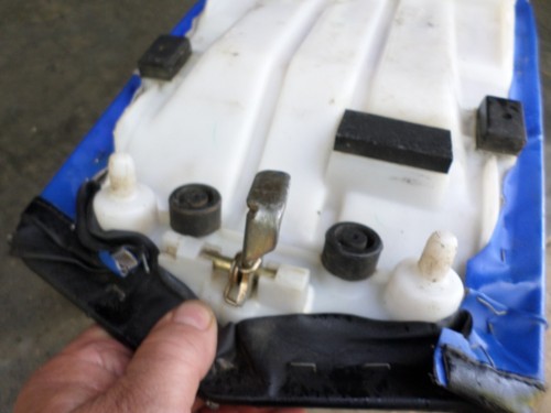 01-05 Yamaha Raptor 660 OEM Seat Saddle OEM COMPLETE SEAT BLUE NICE - Picture 16 of 18