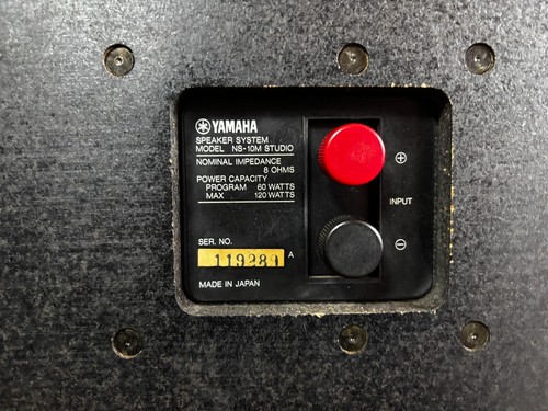Coppia altoparlanti monitor da studio YAMAHA MODEL NS-10M modello RARO - Foto 5 di 10