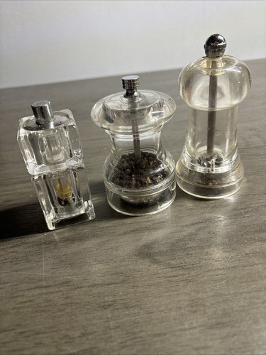 HUGE Lot Of Wood, Glass, Aluminum Salt & Pepper Shakers/Grinders Incomplete Sets - Picture 19 of 20