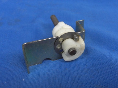 JAGUAR DAIMLER RIGHT HAND AIR CONDITIONING SWITCH XJ6 XJ12 XJS PRE H.E RTC1013 - Picture 3 of 4