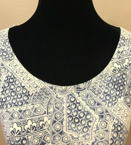Lauren Jeans Co. Womens Short Sleeve T-Shirt Medium Blue Floral Patchwork Cotton - Picture 8 of 10