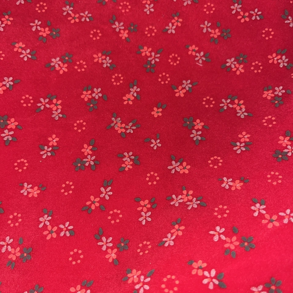 Tela Terciopelo Rojo Vintage con Flores, Pana Algodón, 60"x60" Foto 2 de 4