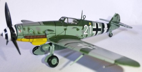 DeAgostini WW2 Aircraft Collection Vol 3 Fighter Messerschmitt Bf Me 109G Gustav - Picture 3 of 10