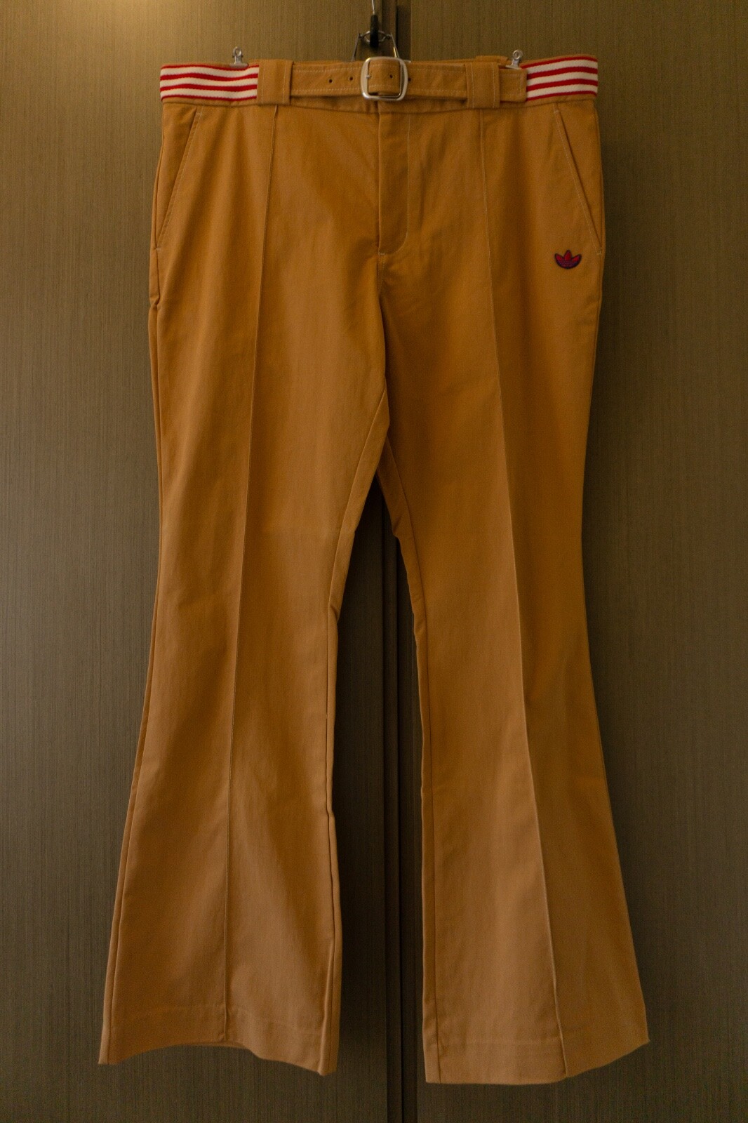 Foto 1 di 10