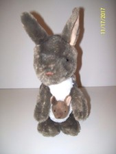 WILD REPUBLIC KANGAROO PLUSH WITH BABY JOEY IN POUCH 14"