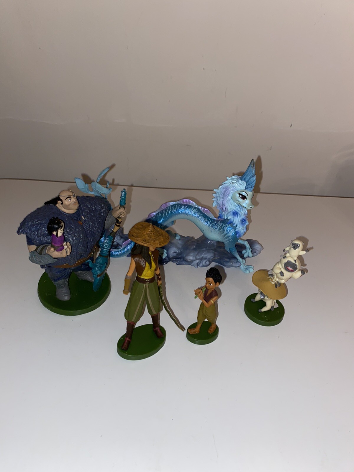 Picture 1 of 2