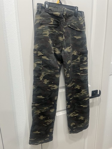 VIP Jeans Pants Womens Sz 11/30 Green Denim Camo Cotton Blend Cargo - Picture 13 of 16
