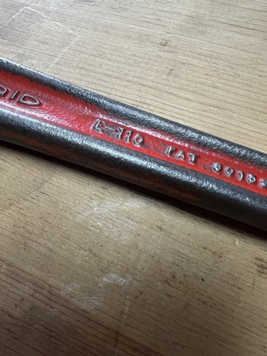 Ridgid E-110 Offset Smooth Hex Jaw Pipe Wrench The Ridge Tool Co. ELYRIA OHIO - Picture 5 of 15