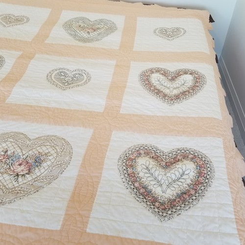 Handmade Quilt Hearts Peach Single 66" x 96" - Picture 6 of 11
