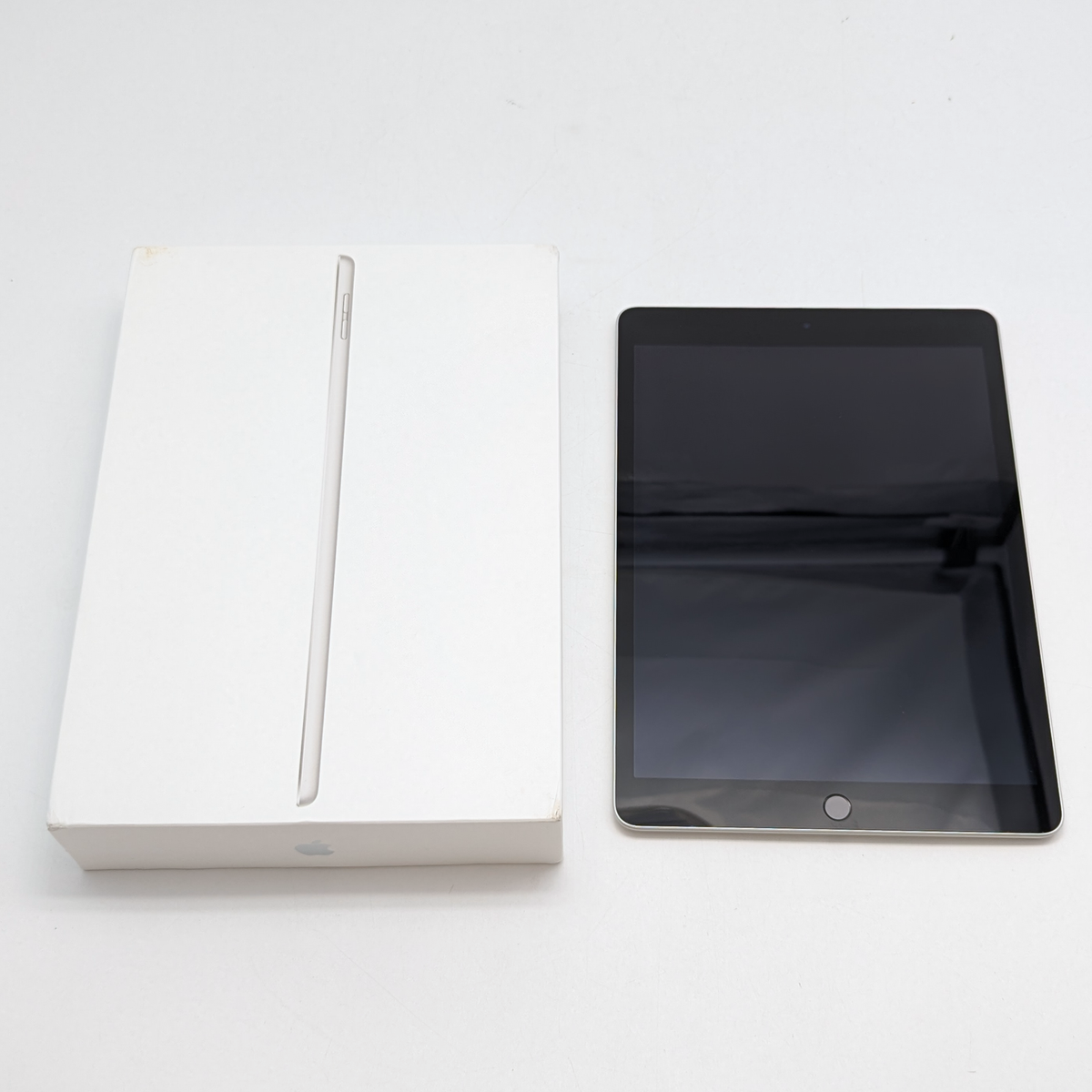 iPad 第9世代 64GB wi-fi モデル スペースグレー A2602 アップル iPad 第9世代 WiFi 64GB スペースグレイ