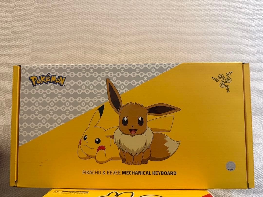 Razer x Pokémon Eevee BlackWidow TKL Keyboard Wired Rare (English